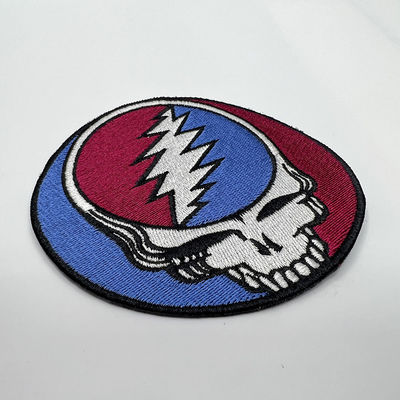 맞춘 DIY 머리 디자이너는 모자를 위한 과장 패치에 우븐 패치 철을 입힙니다